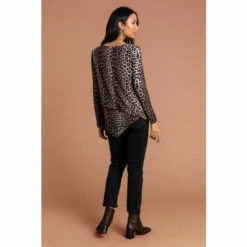 Roman Ladies Fashion -Roman Ladies Fashion unnamed file 4057