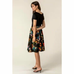 Roman Ladies Fashion -Roman Ladies Fashion unnamed file 4270